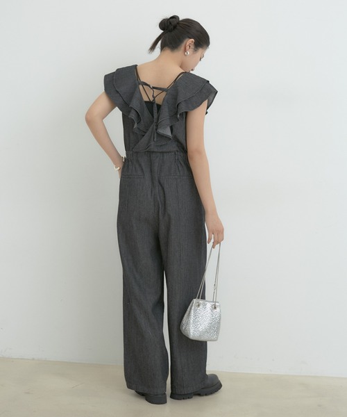 VIS（ビス）の「【洗える】フリル付きデニムオールインワン（つなぎ/オールインワン・レディース・ブラック/ブルー系その他4・M/S）」の7枚目の写真