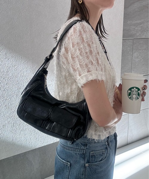 y/m by misato（イムバイミサト）の「2ポケットショルダーバッグ（ショルダーバッグ・レディース・シルバー/ブラック・FREE）」の5枚目の写真