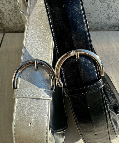 y/m by misato（イムバイミサト）の「2ポケットショルダーバッグ（ショルダーバッグ・レディース・シルバー/ブラック・FREE）」の6枚目の写真