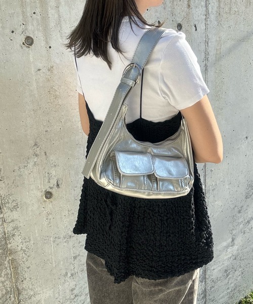 y/m by misato（イムバイミサト）の「2ポケットショルダーバッグ（ショルダーバッグ・レディース・シルバー/ブラック・FREE）」の16枚目の写真