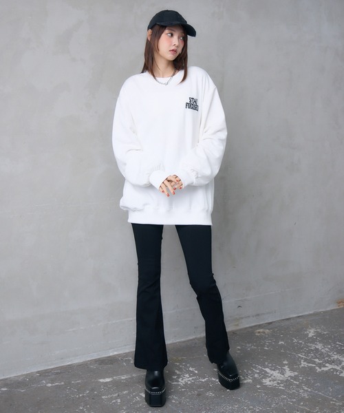 ENVYM（アンビー）の「バックデザインビッグスウェット（スウェット・レディース・ブルー/ブラック/ホワイト・FREE）」の10枚目の写真