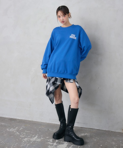 ENVYM（アンビー）の「バックデザインビッグスウェット（スウェット・レディース・ブルー/ブラック/ホワイト・FREE）」の19枚目の写真