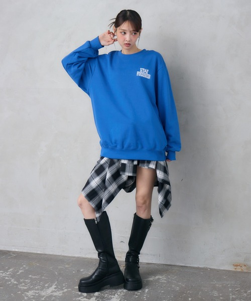 ENVYM（アンビー）の「バックデザインビッグスウェット（スウェット・レディース・ブルー/ブラック/ホワイト・FREE）」の21枚目の写真