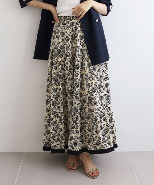 le.coeur blanc（ルクールブラン）の「Fanaka ビンテージモチーフプリントスカート（スカート・レディース・ベージュ系その他2/ブラック系その他・38）」の9枚目の写真