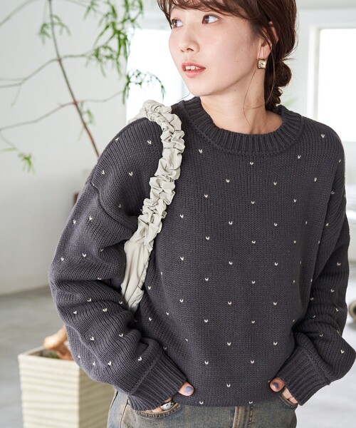 FREAK'S STORE(フリークスストア)の「限定展開 ミニハート ジャガード プルオーバー(ニット/セーター・レディース・チャコールグレー/オフホワイト/ネイビー/ベージュ・フリ-)」の12枚目の写真