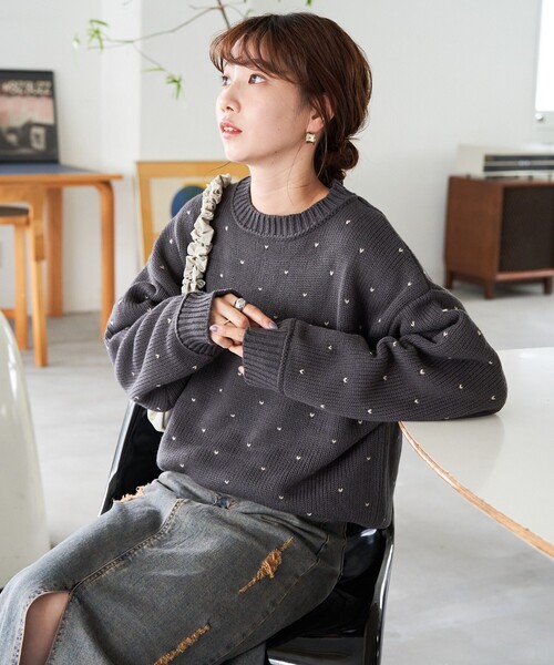 FREAK'S STORE(フリークスストア)の「限定展開 ミニハート ジャガード プルオーバー(ニット/セーター・レディース・チャコールグレー/オフホワイト/ネイビー/ベージュ・フリ-)」の14枚目の写真