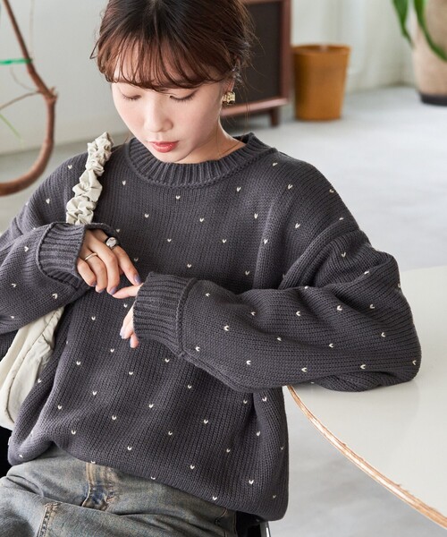 FREAK'S STORE(フリークスストア)の「限定展開 ミニハート ジャガード プルオーバー(ニット/セーター・レディース・チャコールグレー/オフホワイト/ネイビー/ベージュ・フリ-)」の16枚目の写真