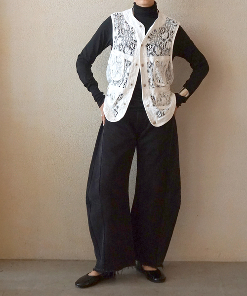 JOURNAL STANDARD LUXE(ジャーナルスタンダード ラックス)の「エアジャージー タートルネックプルオーバー(ジャージ・レディース・ブラック/ホワイト・FREE)」の6枚目の写真