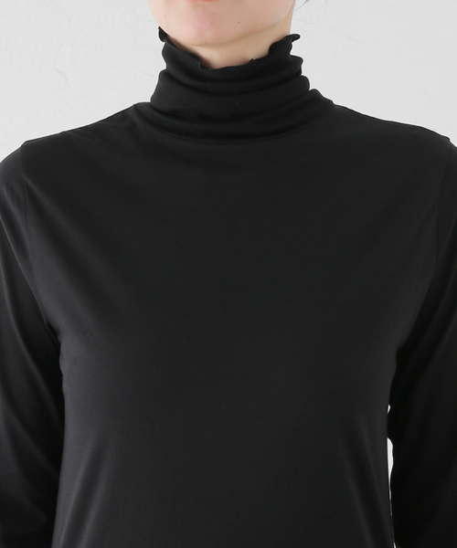 JOURNAL STANDARD LUXE(ジャーナルスタンダード ラックス)の「エアジャージー タートルネックプルオーバー(ジャージ・レディース・ブラック/ホワイト・FREE)」の15枚目の写真