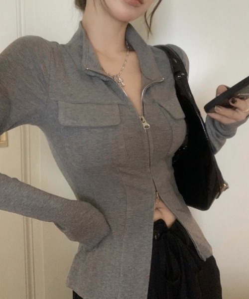 LADY LIKE(レディライク)の「胸ポケット付きダブルジッププチハイトップス(Tシャツ/カットソー・レディース・グレー/ホワイト/ブラック・M)」の6枚目の写真
