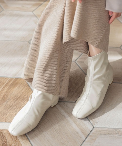 DONOBAN（ドノバン）の「スクエアトゥローブーツ（ブーツ・レディース・アイボリー/ブラック/ブラウン・M/S/LL/L）」の11枚目の写真