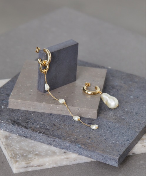 JILL STUART（ジルスチュアート）の「◆ＤＲＯＰパールピアス（ピアス（両耳用）・レディース・ゴールド・ﾌﾘ-）」の21枚目の写真