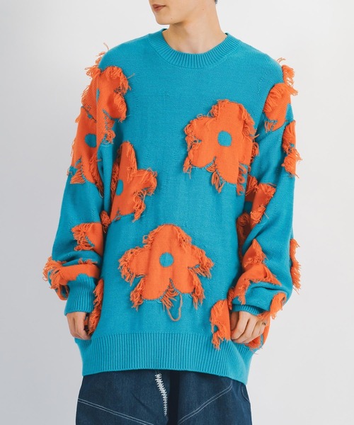 RE730(アールイーセブンサーティー)の「【RE730】フリンジフラワー / オーバーサイズ ルーズセーター(ニット/セーター・メンズ・グレー/ブラック/ダークグリーン・MEDIUM/LARGE/X-LARGE)」の3枚目の写真