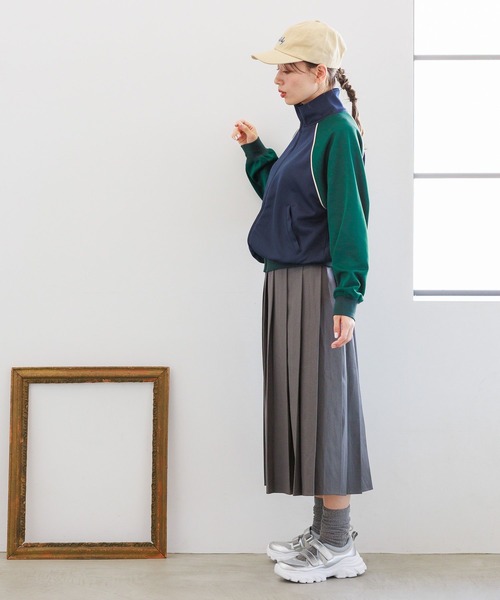 LAKOLE（ラコレ）の「プリーツミディスカート / 149571（スカート・レディース・ブラウン/グレー/ブラック・SMALL/MEDIUM）」の15枚目の写真