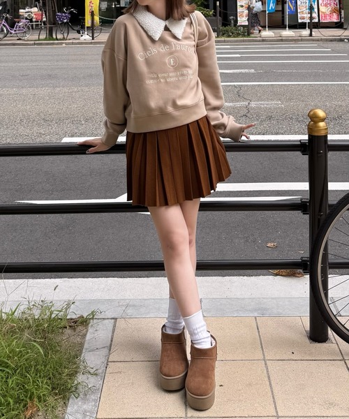 clear（クリア）の「ニットプリーツミニスカート[細見え] ≪2024AW新作≫（スカート・レディース・グレー/ブラック/ブラウン・F）」の6枚目の写真