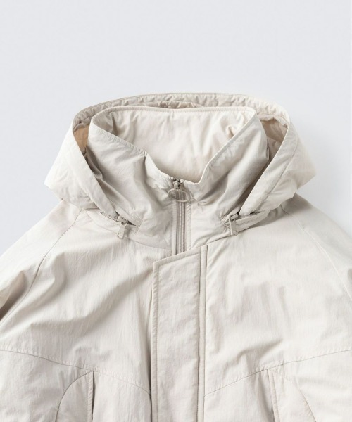 WILD THINGS(ワイルドシングス)の「W'S MONSTER PARKA(ダウンジャケット/コート・レディース・ホワイト系/ブラック・S/M)」の6枚目の写真