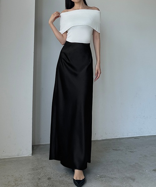 Louere（ルエレ）の「ハイウエストサテンバイヤスナロースカート（スカート・レディース・ホワイト/ブラック/グレー・SMALL/MEDIUM/LARGE/X-LARGE）」の9枚目の写真