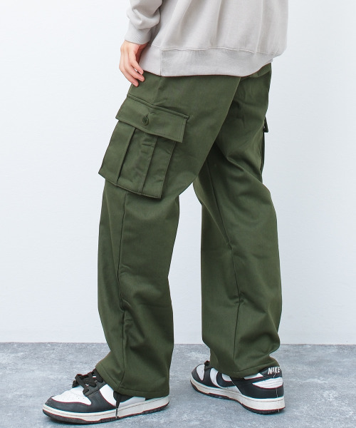 RAT EFFECT(ラットエフェクト)の「裏フリースワイドタックカーゴパンツ(カーゴパンツ・キッズ・チャコールグレー/ブラック/カーキ・170/160/150/140/130)」の3枚目の写真