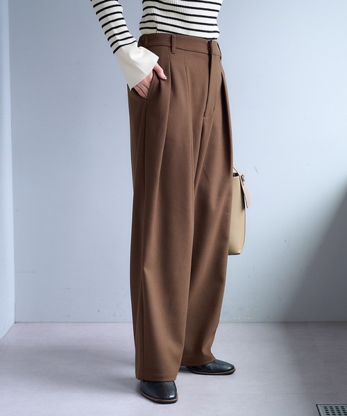 PUAL CE CIN（ピュアルセシン）の「ツータック起毛スラックスパンツ（スラックス・レディース・グレー/ダークブラウン/ベージュ・FREE）」の19枚目の写真