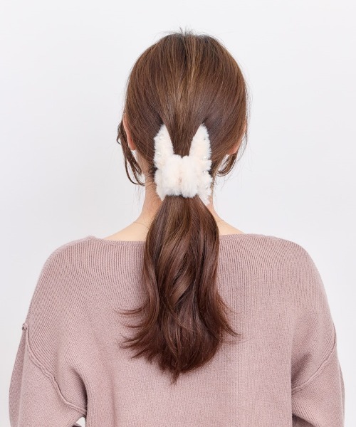 価格は安く セール】ビジュー付きファーバンスクリップ（バレッタ/ヘア ヘアアクセサリー