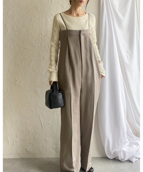 She's Closet(シーズクローゼット)の「フロントジップハイウエストタック入りオールインワンワイドパンツサロペット(サロペット/オーバーオール・レディース・ブラック/グレー/チャコールグレー/アイボリー/グレイッシュベージュ・FREE)」の20枚目の写真