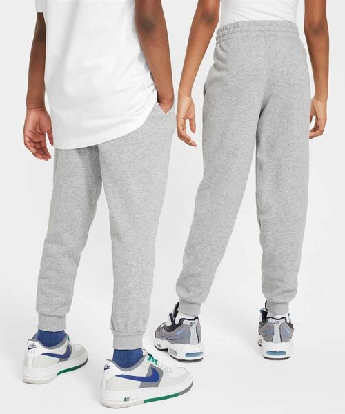 NIKE（ナイキ）の「ナイキ クラブ フリース ジュニア フレンチ テリー ジョガー / Nike Club Fleece Big Kids' French Terry Joggers FD3019-063 Dark Grey Heather（スウェットパンツ・キッズ・グレー系その他・140/170/130/150/160）」の2枚目の写真