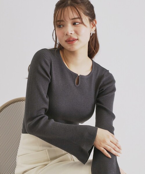 セール】フロントパール袖フリルリブニット【洗濯機洗い可】（ニット