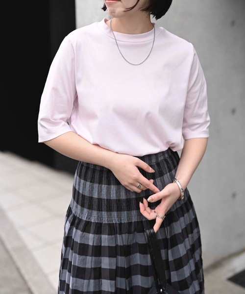 &HALF(アンドハーフ)の「接触冷感クルーネック半袖カットソー(Tシャツ・日本製)(Tシャツ/カットソー・レディース・ブルー/オフホワイト/ネイビー/ベージュ/ブラック/ピンク・M/LL/L)」の16枚目の写真