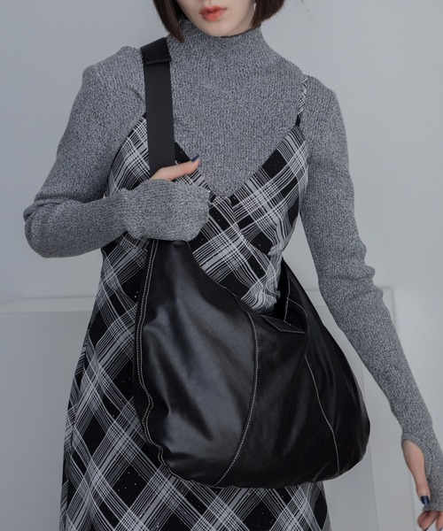 JILLSTUART ハーフハート ビーガンレザー ショルダーバッグ 3色 ビーガンレザーハーフムーンバッグ(ショルダーバッグ