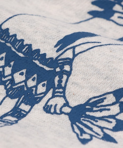 チチカカ（チチカカ）の「ネイティブアメリカンスウェットプルオーバー【ユニセックス】（スウェット・メンズ・チャコールグレー/ブルー/オートミール・FREE）」の17枚目の写真