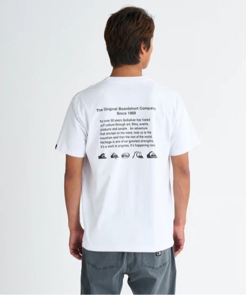 Quiksilver（クイックシルバー）の「DNA HISTORY PIGMENT /クイックシルバーバックプリント半袖Tシャツ（Tシャツ/カットソー・メンズ・ホワイト/ブラック・LARGE/MEDIUM/X-LARGE/SMALL）」の10枚目の写真