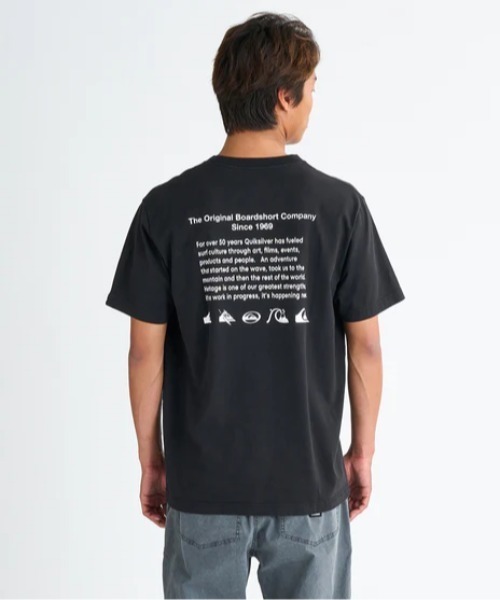 Quiksilver（クイックシルバー）の「DNA HISTORY PIGMENT /クイックシルバーバックプリント半袖Tシャツ（Tシャツ/カットソー・メンズ・ホワイト/ブラック・LARGE/MEDIUM/X-LARGE/SMALL）」の13枚目の写真