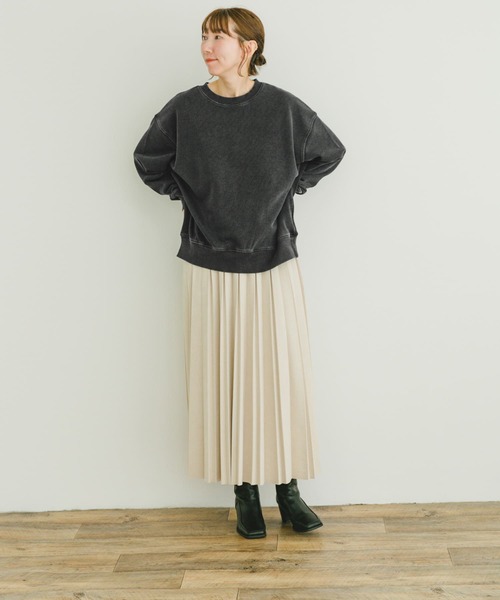 ITEMS URBANRESEARCH（アイテムズ アーバンリサーチ）の「ピグメントスウェット（スウェット・レディース・グリーン/グレー/ブラック・FREE）」の8枚目の写真