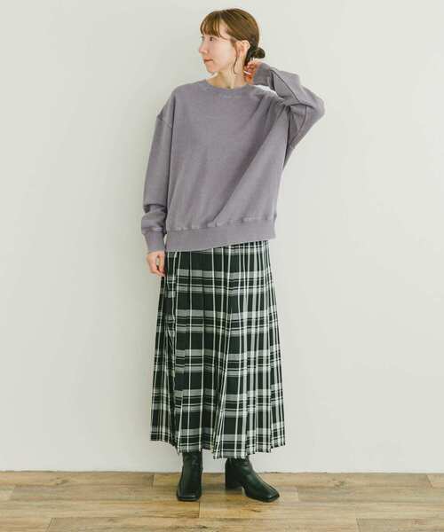 ITEMS URBANRESEARCH（アイテムズ アーバンリサーチ）の「ピグメントスウェット（スウェット・レディース・グリーン/グレー/ブラック・FREE）」の12枚目の写真