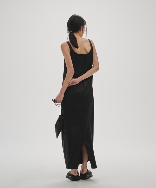 Squareneck Satin Dress（ワンピース）｜TODAYFUL（トゥデイフル