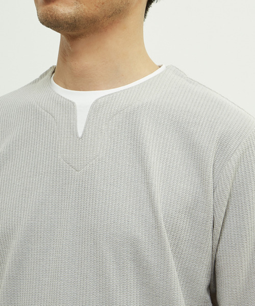 MEN'S MELROSE(メンズメルローズ)の「リンクスストライプフェイクレイヤードキーネックTシャツ(Tシャツ/カットソー・メンズ・ブラック/ライトグレー/ネイビー・3/2/4)」の11枚目の写真
