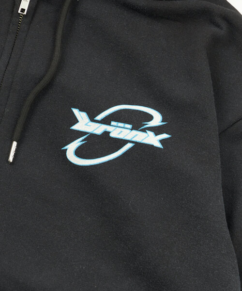 WHO'S WHO gallery(フーズフーギャラリー)の「【UNISEX/ユニセックス】BRONXサークルロゴシップパーカー(パーカー・レディース・ブラック/ネイビー・LARGE/MEDIUM)」の14枚目の写真