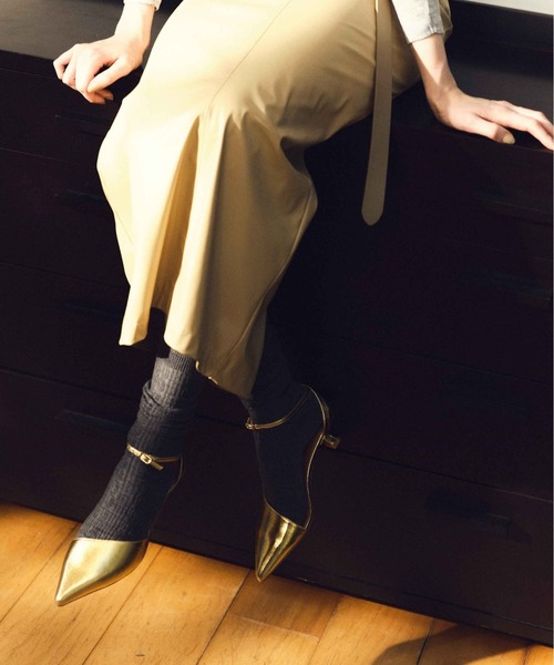 【新品未使用】LE VERNIS ポインテッドメリージェーン　24 新品未使用】LE VERNIS ポインテッドメリージェーン 24 - メルカリ