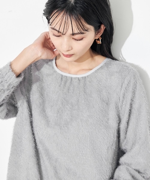 a.v.v(アーヴェヴェ)の「フェザートップス(Tシャツ/カットソー・レディース・ホワイト/ライトグレー・38/36)」の8枚目の写真