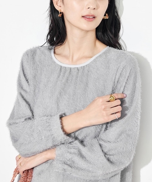a.v.v(アーヴェヴェ)の「フェザートップス(Tシャツ/カットソー・レディース・ホワイト/ライトグレー・38/36)」の9枚目の写真