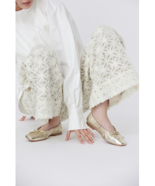 STACCATO（スタッカート）の「スネークラップギャザーバレエシューズ（バレエシューズ・レディース・ブラック/ゴールド・24cm/23.5cm/23cm/22.5cm/24.5cm）」の14枚目の写真