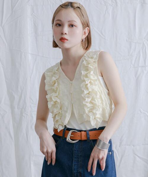 フリル付きホワイトノースリーブベスト セール】2WAYフリルノースリーブトップス（ベスト）｜KBF