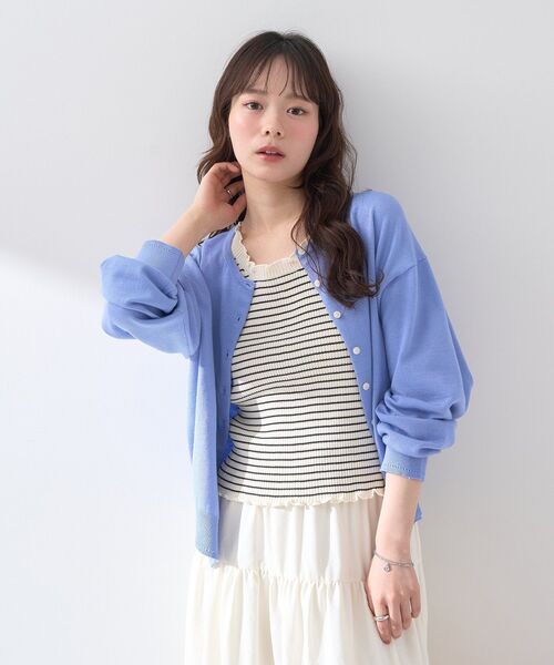 earth music&ecology（アースミュージックアンドエコロジー）の「UVカット加工クルーネックニットカーディガン（カーディガン/ボレロ・レディース・アイボリー/杢グレー/ブラック/サックスブルー/ピンク/ダークネイビー・FREE）」の20枚目の写真