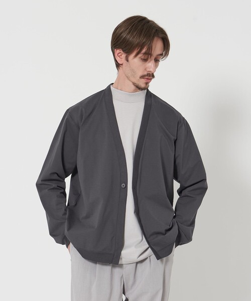 BEAUTY&YOUTH UNITED ARROWS(ビューティーアンドユースユナイテッドアローズ)の「マルチ ファンクション 1ボタン カーディガン‐吸水速乾 UVカット‐(カーディガン/ボレロ・メンズ・ライトグレー/ブラック/グレー・S/XL/L/M)」の11枚目の写真