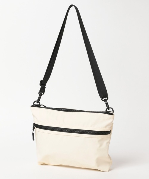 GLOBAL WORK（グローバルワーク）の「撥水スマらくサコッシュ/325977（ショルダーバッグ・メンズ・ブラック/アイボリー/オレンジ/グレー・ONE SIZE）」の19枚目の写真