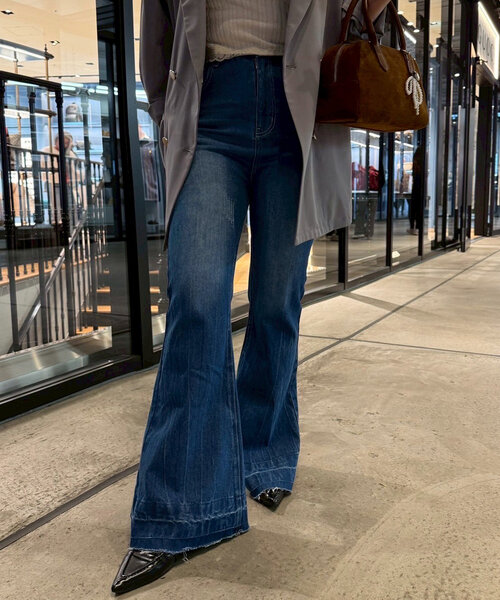 continuer de NICE CLAUP（コンティニューデナイスクラップ）の「【＠may_81oセレクト】美脚フレアデニムパンツ（デニムパンツ・レディース・インディゴブルー/その他・FREE）」の20枚目の写真