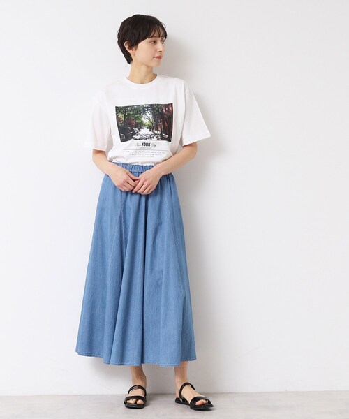 Dessin（デッサン）の「【ウエストゴム・洗える】綿麻デニムフレアースカート（スカート・レディース・ブルー/ネイビー/ライトブルー・03/02/01/00）」の6枚目の写真