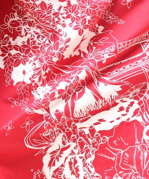 ✳️良品★バートン★レディースS★スノボウエア★ワンピース★総柄★デザイン秀逸 ScoLar（スカラー）の「151707：仲宗根泉(HY)コラボ海柄