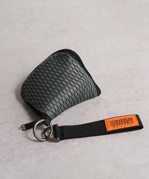 SETUP7（セットアップセブン）の「【UNIVERSAL OVERALL】UO トライアングルメッシュポーチ SUVO-019（ポーチ）」