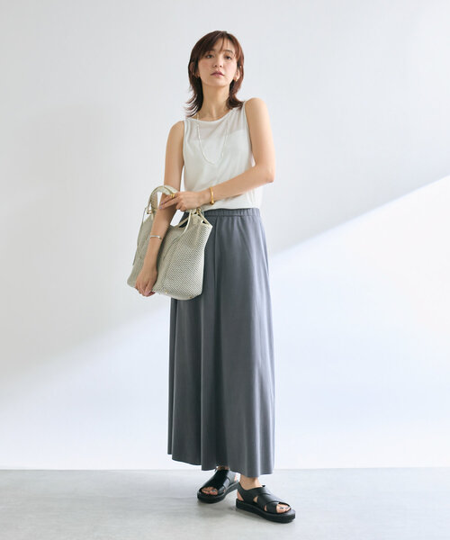 RIVE DROITE（リヴドロワ）の「【MONN.:.(モン)】MONN/ボートネックタンク（タンクトップ・レディース・ブラック/チャコールグレー/オフホワイト・FREE）」の4枚目の写真